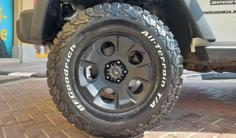 
								Used 2016 Jeep Wrangler full									