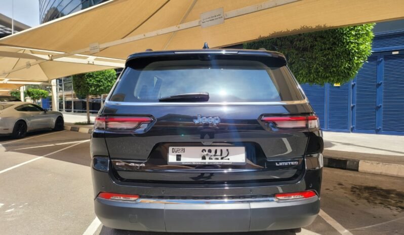 
								Used 2022 Jeep Cherokee full									