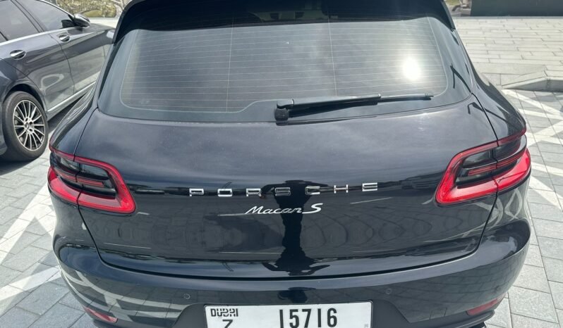
								Used 2017 Porsche Macan full									