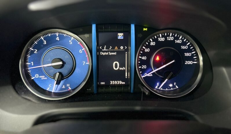 
								Used 2022 Toyota Fortuner full									