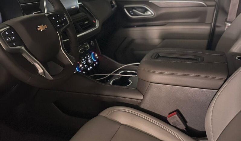 
								Used Chevrolet Suburban full									