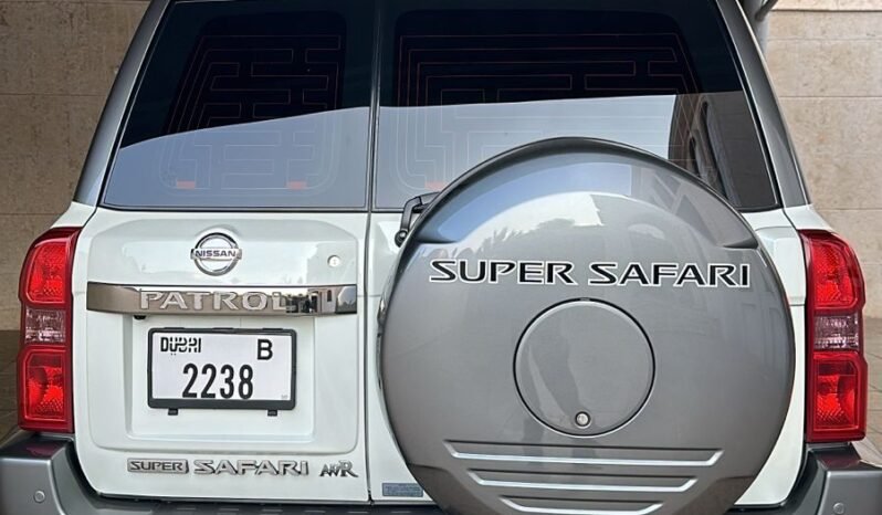 
								Used 2023 Nissan Patrol Super Safari full									