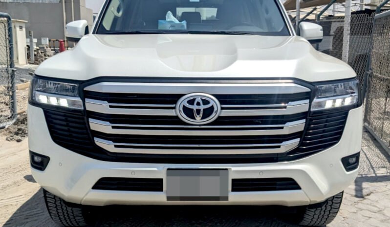 
								Used 2023 Toyota Land Cruiser full									