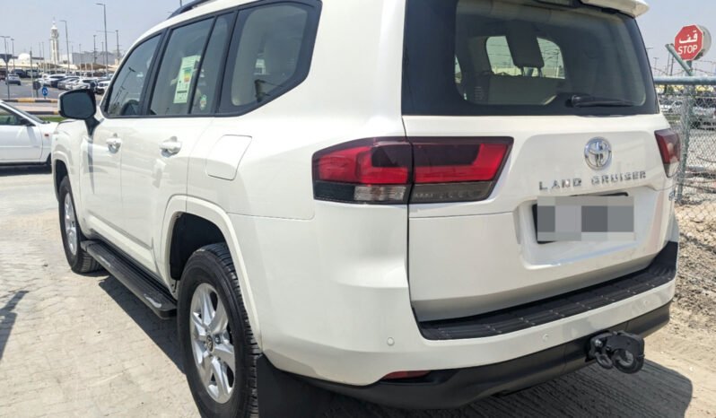 
								Used 2023 Toyota Land Cruiser full									