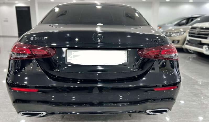 
								Used 2022 mercedes-benz-cars E-Class full									